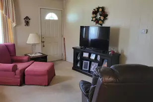 137 Redmond Rd, Columbus, OH 43228 - Photo 4