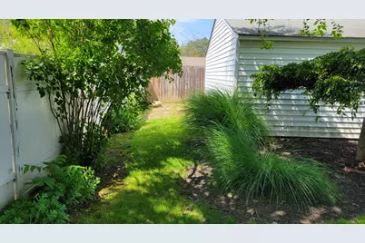 137 Redmond Road, Columbus, OH 43228 - Photo 18