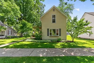 204 E Blagrove St, Richwood, OH 43344 - Photo 2