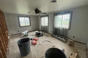 1384 Moler Rd, Columbus, OH 43207 - Photo 14