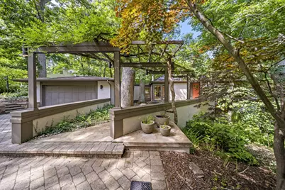 815 Lookout Point Drive, Columbus, OH 43235 - Photo 6