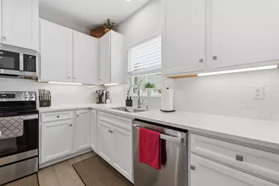 207 Via Veneto, Delaware, OH 43015 - Photo 18