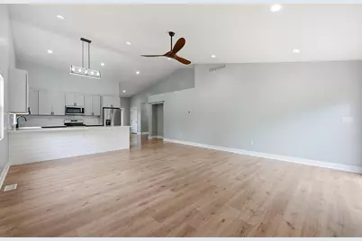 196 N Ridge Heights Drive, Howard, OH 43028 - Photo 14