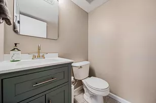 1390 Wild Oats Dr, Columbus, OH 43204 - Photo 24