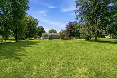 2262 Lewis Center Road, Lewis Center, OH 43035 - Photo 4