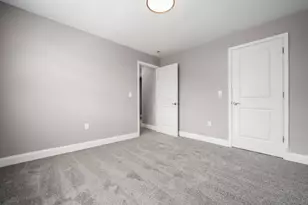 210 S Terrace Ave, Columbus, OH 43204 - Photo 28