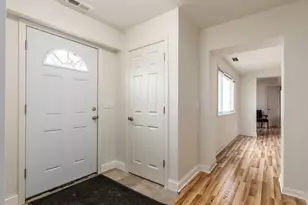2476 Broadway, Grove City, OH 43123 - Photo 4