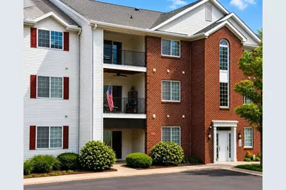 6200 Harbour Pointe #301, Columbus, OH 43231 - Photo 1
