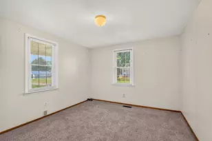 873 Jackson St, Richmond Dale, OH 45673 - Photo 12