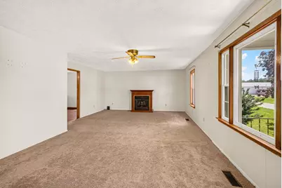 873 Jackson Street, Richmond Dale, OH 45673 - Photo 4