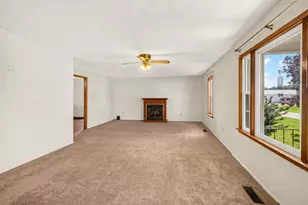 873 Jackson St, Richmond Dale, OH 45673 - Photo 4