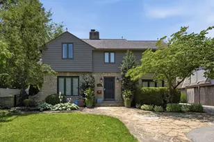 2281 Northwest Blvd, Columbus, OH 43221 - Photo 2