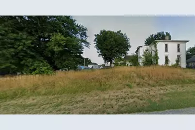 120 N East Street, New Holland, OH 43145 - Photo 1