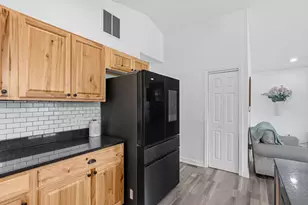 315 Lincoln Ave, Pleasantville, OH 43148 - Photo 34