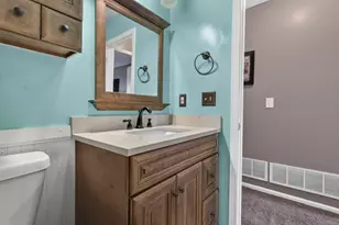 811 Wallinger Dr, Galloway, OH 43119 - Photo 22