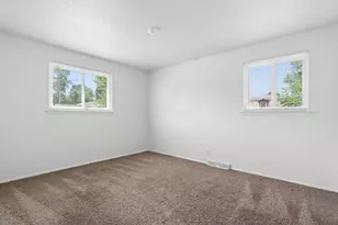4838 Refugee Rd, Columbus, OH 43232 - Photo 18