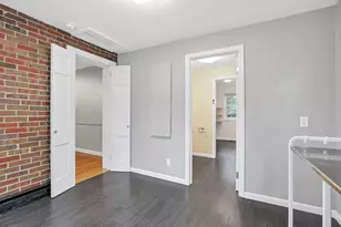 3145 E Broad St, Columbus, OH 43209 - Photo 42