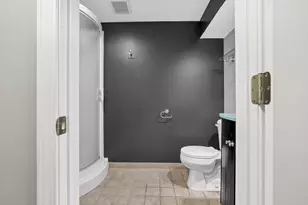 3145 E Broad St, Columbus, OH 43209 - Photo 74
