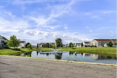 6423 Blue Knoll Drive #49, Canal Winchester, OH 43110 - Photo 4