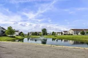 6423 Blue Knoll Dr, Canal Winchester, OH 43110 - Photo 4