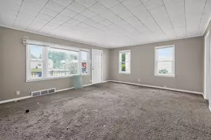 2945 Azelda St, Columbus, OH 43224 - Photo 10