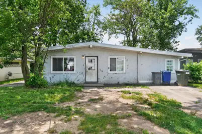 1823 E Blake Avenue, Columbus, OH 43219 - Photo 1