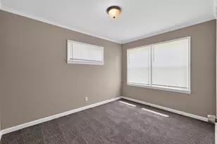 636 S Ashburton Rd, Columbus, OH 43213 - Photo 22