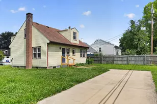 636 S Ashburton Rd, Columbus, OH 43213 - Photo 30