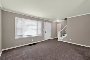 636 S Ashburton Rd, Columbus, OH 43213 - Photo 6