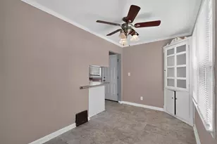 636 S Ashburton Rd, Columbus, OH 43213 - Photo 12