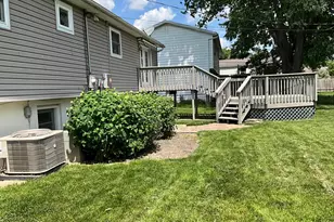 1300 Hilton Dr, Reynoldsburg, OH 43068 - Photo 2