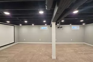 3137 Hillgate Rd, Columbus, OH 43207 - Photo 28