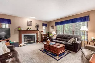 2920 Wynridge Dr, Grove City, OH 43123 - Photo 10