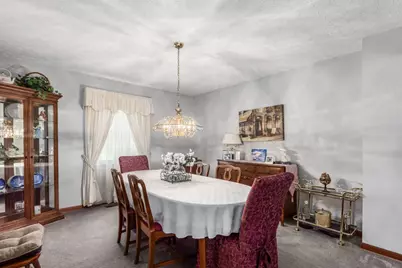 2920 Wynridge Drive, Grove City, OH 43123 - Photo 6