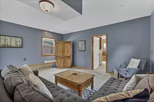 320 W Jefferson St, Baltimore, OH 43105 - Photo 50