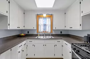 320 W Jefferson St, Baltimore, OH 43105 - Photo 24