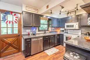 6419 Harrisburg Georgesville Rd, Grove City, OH 43123 - Photo 14