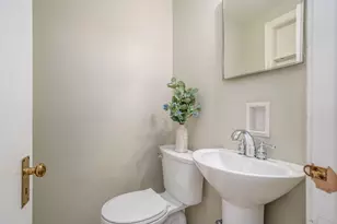 322 Acton Rd, Columbus, OH 43214 - Photo 20