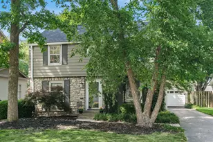322 Acton Rd, Columbus, OH 43214 - Photo 2