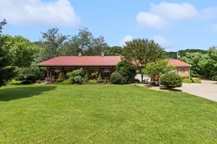 25437 Moccasin Rd, Laurelville, OH 43135 - Photo 1
