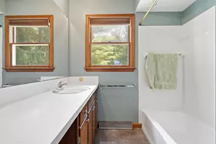 2520 Douglas Dr, Zanesville, OH 43701 - Photo 14