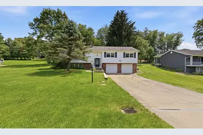 2520 Douglas Drive, Zanesville, OH 43701 - Photo 1