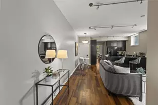 87 N 5th St, Columbus, OH 43215 - Photo 2