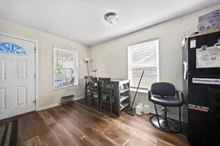 1549 Briarwood Ave, Columbus, OH 43211 - Photo 16