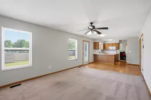 4477 Knoll Crest Dr, Grove City, OH 43123 - Photo 18
