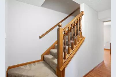 4477 Knoll Crest Drive, Grove City, OH 43123 - Photo 6