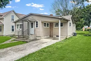 416 E Newell St, West Liberty, OH 43357 - Photo 4