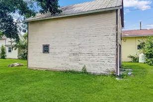 416 E Newell St, West Liberty, OH 43357 - Photo 8