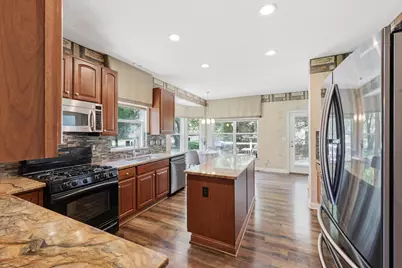6981 Upper Cambridge Way, Westerville, OH 43082 - Photo 4