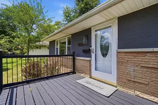 796 Drummond Ct, Columbus, OH 43214 - Photo 4